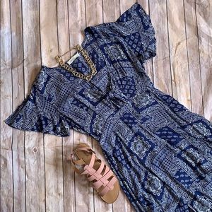 Gorgeous navy midi dress